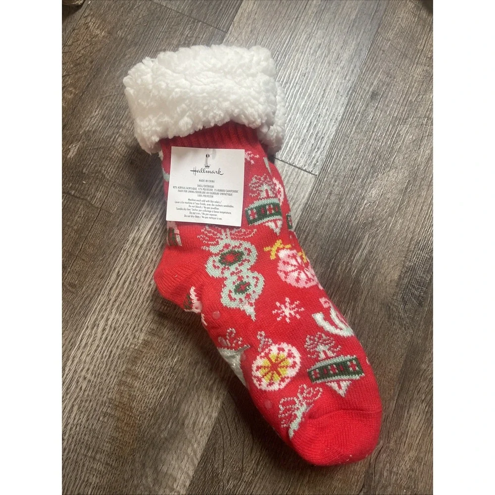 Hallmark Exclusive VIP Holiday 2024 Cozy Colorful Christmas Sock Slippers